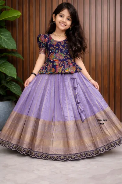Heavy Zari Weaving Lehenga Set